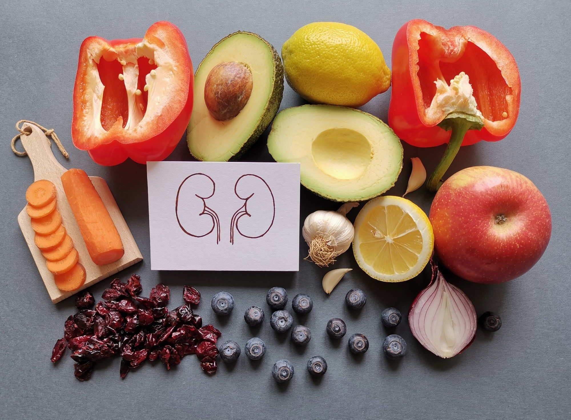 Study: The Fruit and Veggies for Kidney Health Study: A Prospective Randomized Trial. Image Credit: Danijela Maksimovic / Shutterstock