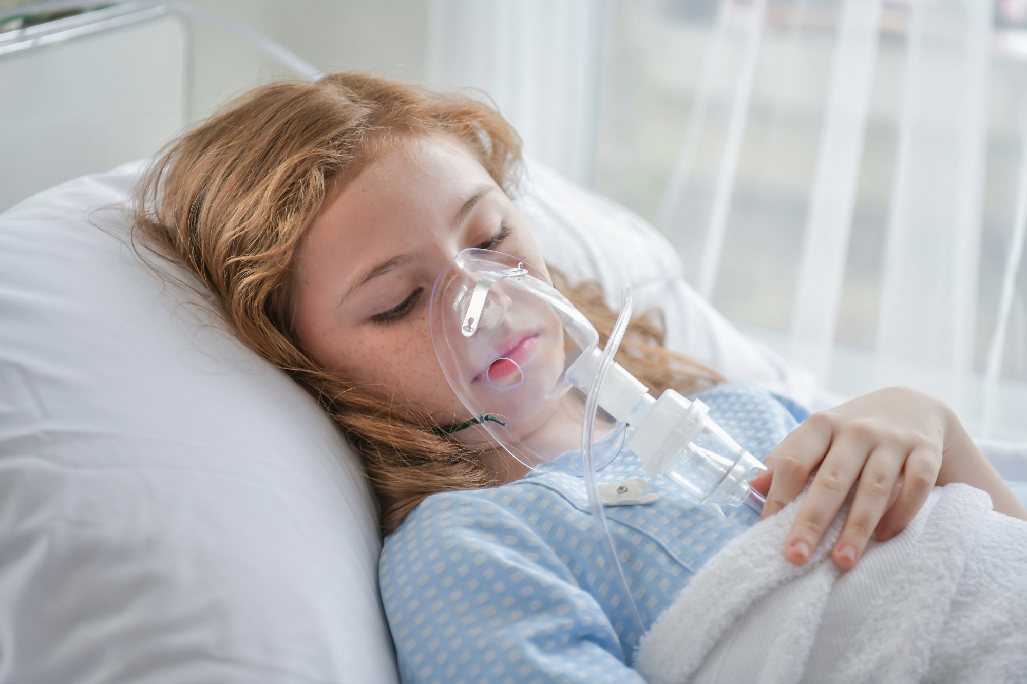 Study: Epidemiology of 7375 children and adolescents hospitalized with COVID-19 in Germany, reported via a prospective, nationwide surveillance study in 2020–2022. Image Credit: Sellwell / Shutterstock.com