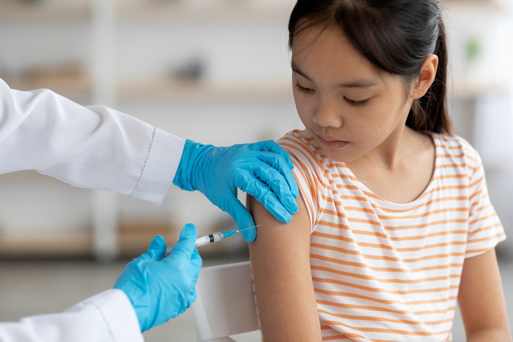 Study: Vaccine effectiveness against long COVID in children. Image Credit: Prostock-studio / Shutterstock.com