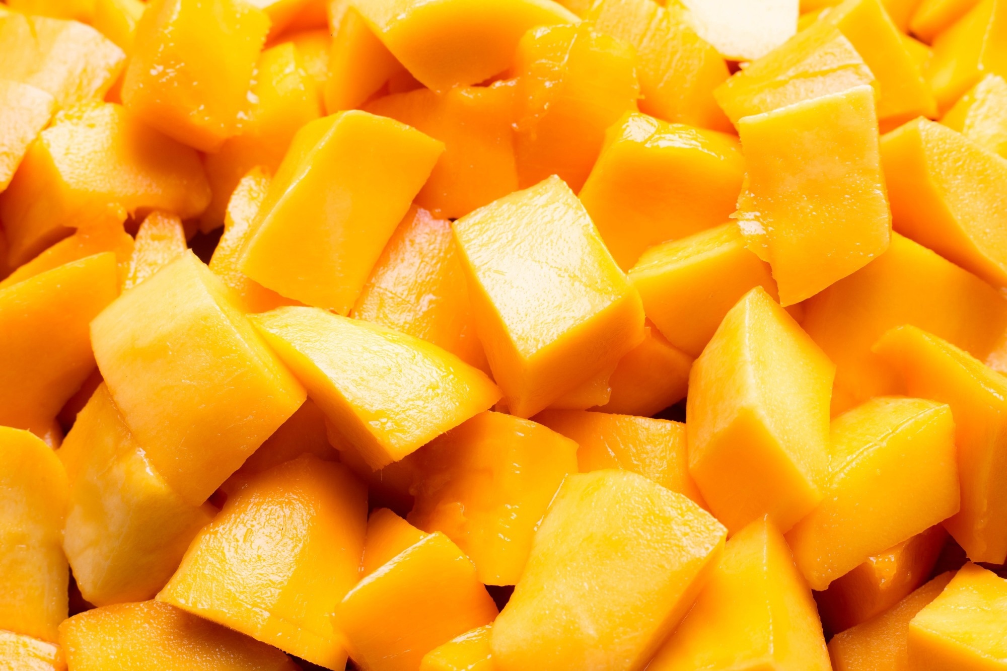 Study: Mango Consumption Was Associated with Higher Nutrient Intake and Diet Quality in Women of Childbearing Age and Older Adults. Image Credit: Parkin Srihawong/Shutterstock.com