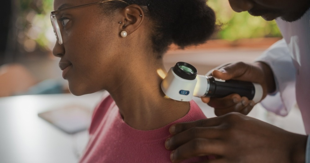 Study: Clinical Features and Outcomes of Black Patients with Melanoma. Image Credit: Gorodenkoff/Shutterstock.com