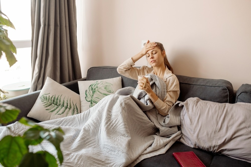 Study: Reduced health-related quality of life, fatigue, anxiety and depression affect COVID-19 patients in the long-term after chronic critical illness. Image Credit: Starocean/Shutterstock.com