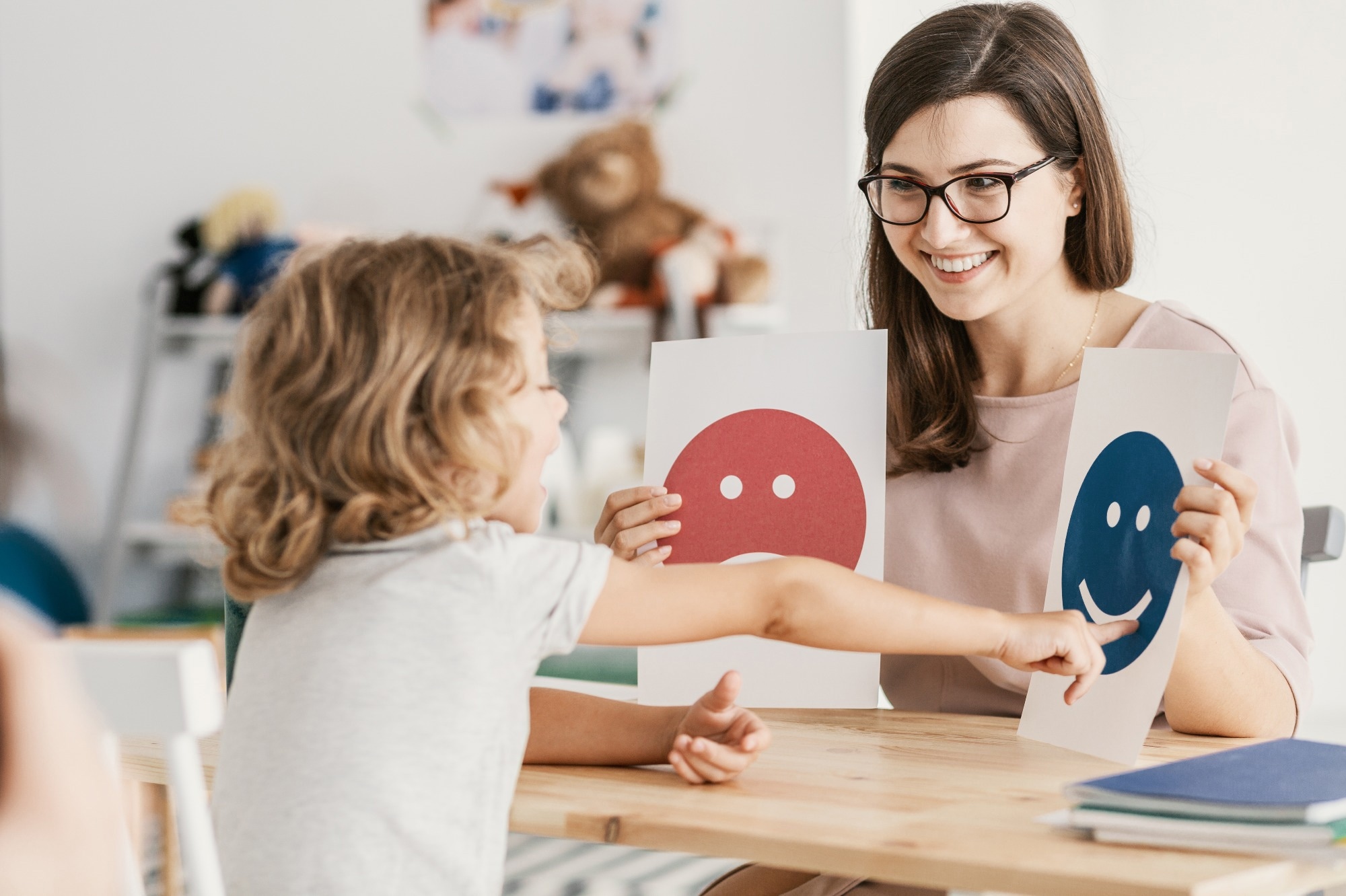 Study: Digitally augmented, parent-led CBT versus treatment as usual for child anxiety problems in child mental health services in England and Northern Ireland: a pragmatic, non-inferiority, clinical effectiveness and cost-effectiveness randomised controlled trial. Image Credit: Ground Picture/Shutterstock.com