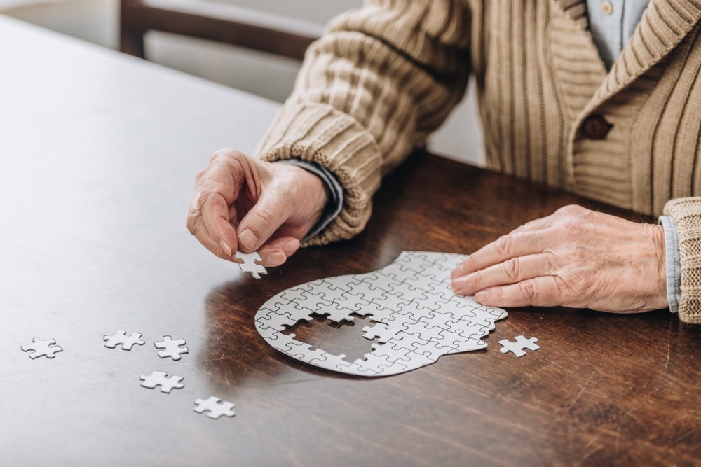 Study: Neural evidence of functional compensation for fluid intelligence in healthy aging.  Image credit: LightField Studios/Shutterstock.com