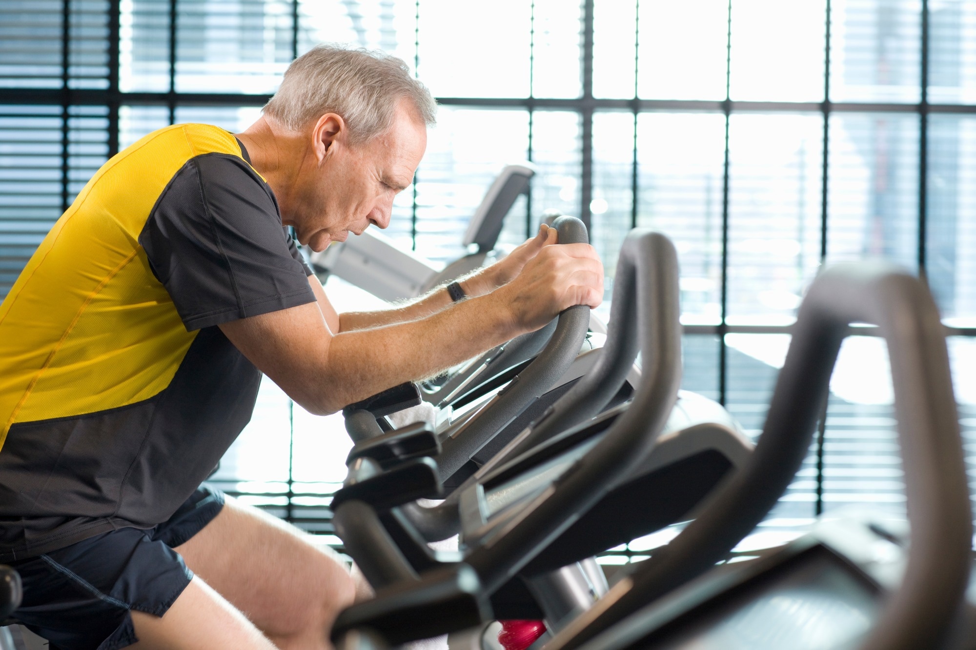 Study: High-intensity acute exercise impacts motor learning in healthy older adults. Image Credit: Air Images / Shutterstock