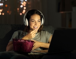Study finds social and psychological factors fuel teen cravings for ultra-processed foods during screen time