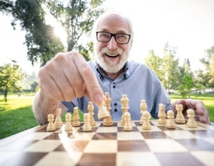 Superagers' brains resist age-related decline, study finds
